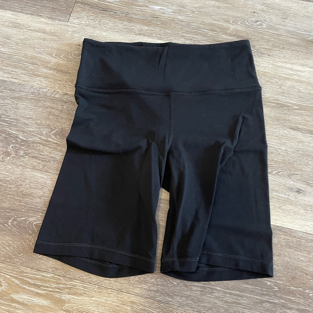ATHLETA BIKER SHORTS LONG